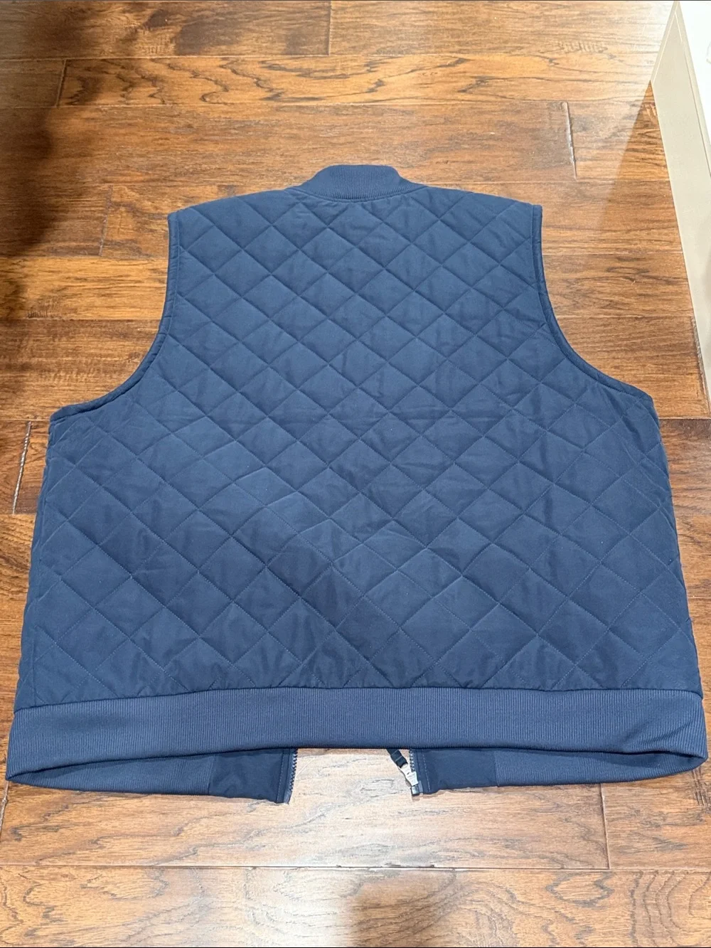 The North Face Men's Navy Diamond-Quilted Vest